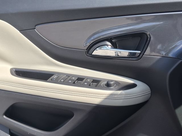 Certified 2019 Buick Encore Essence w/ Safety Package II FWD image 23
