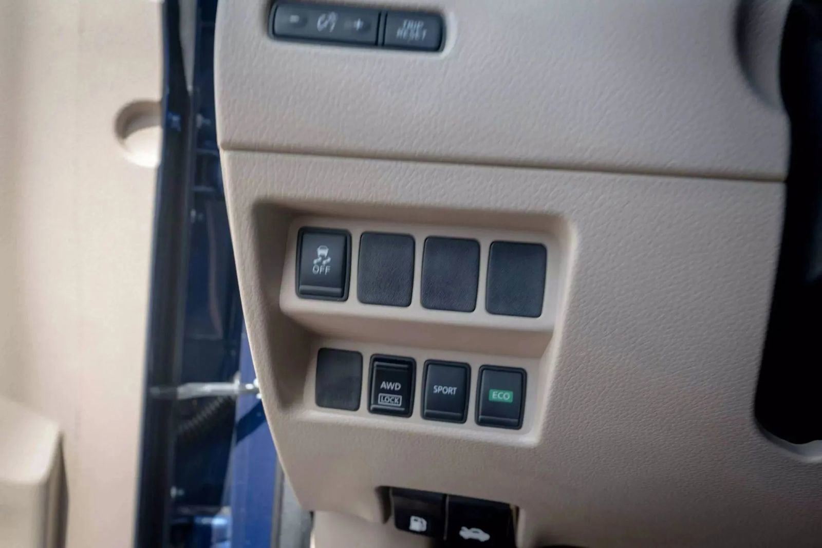 Used 2017 Nissan Rogue S image 28