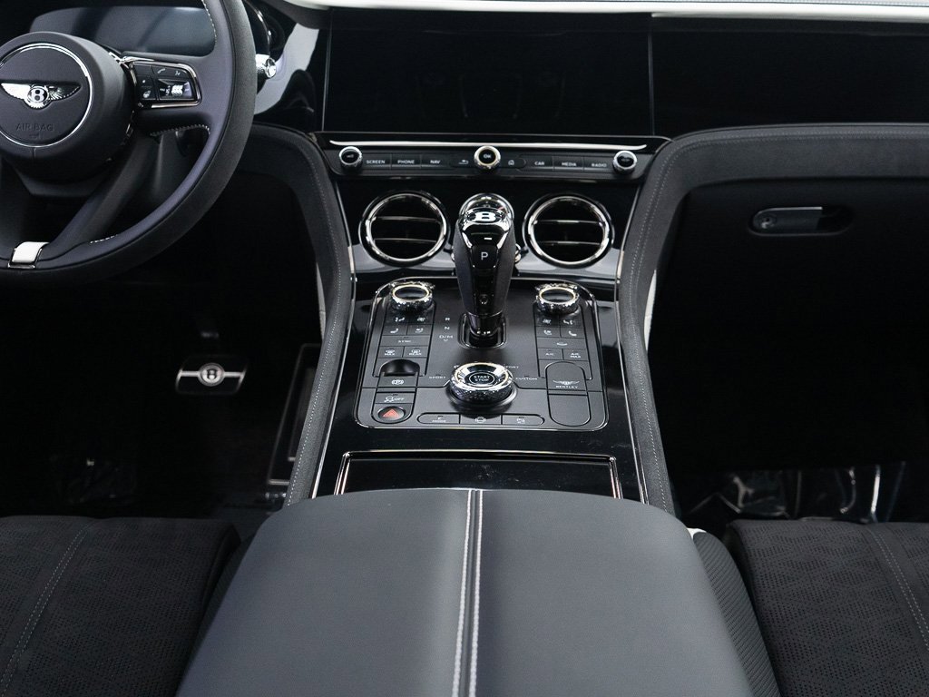 Used 2025 Bentley Continental GT Speed image 27