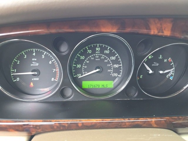 Used 2007 Jaguar XJ8 image 5