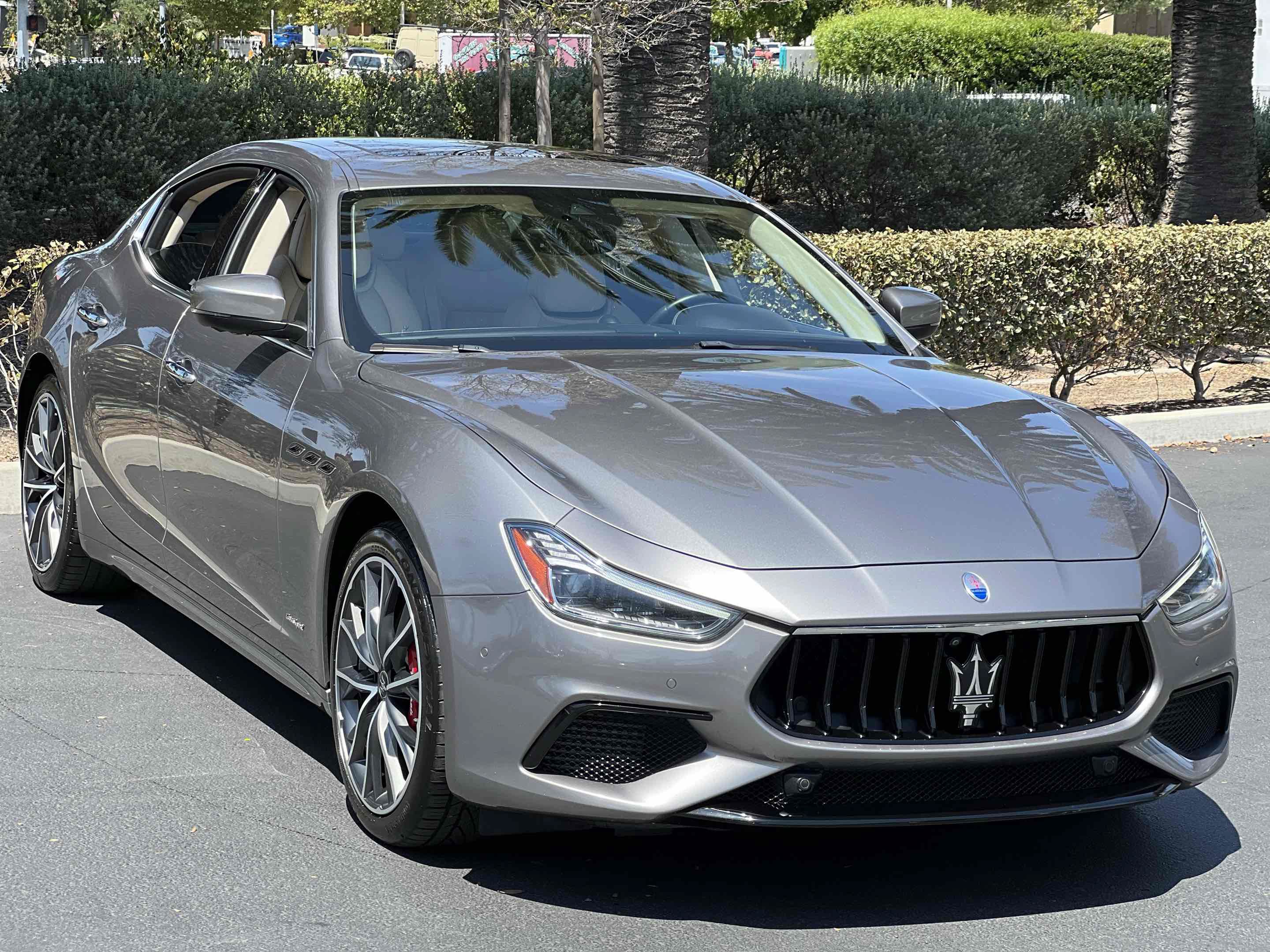 Used 2021 Maserati Ghibli S GranSport RWD image 21