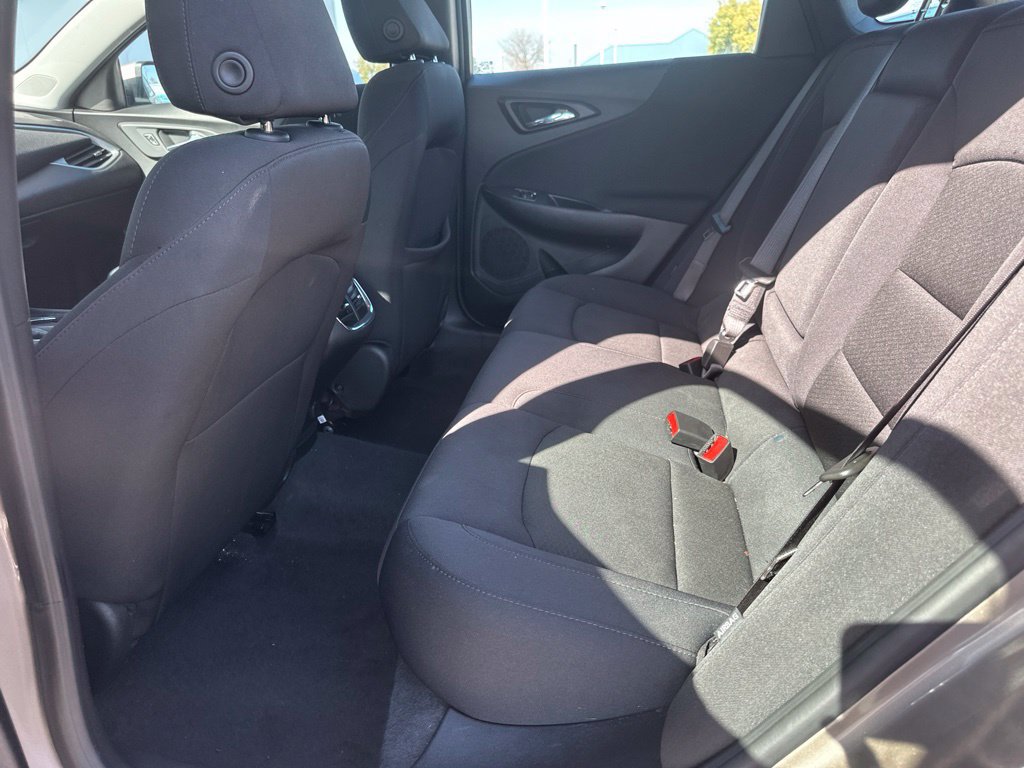 Used 2024 Chevrolet Malibu LT FWD image 18