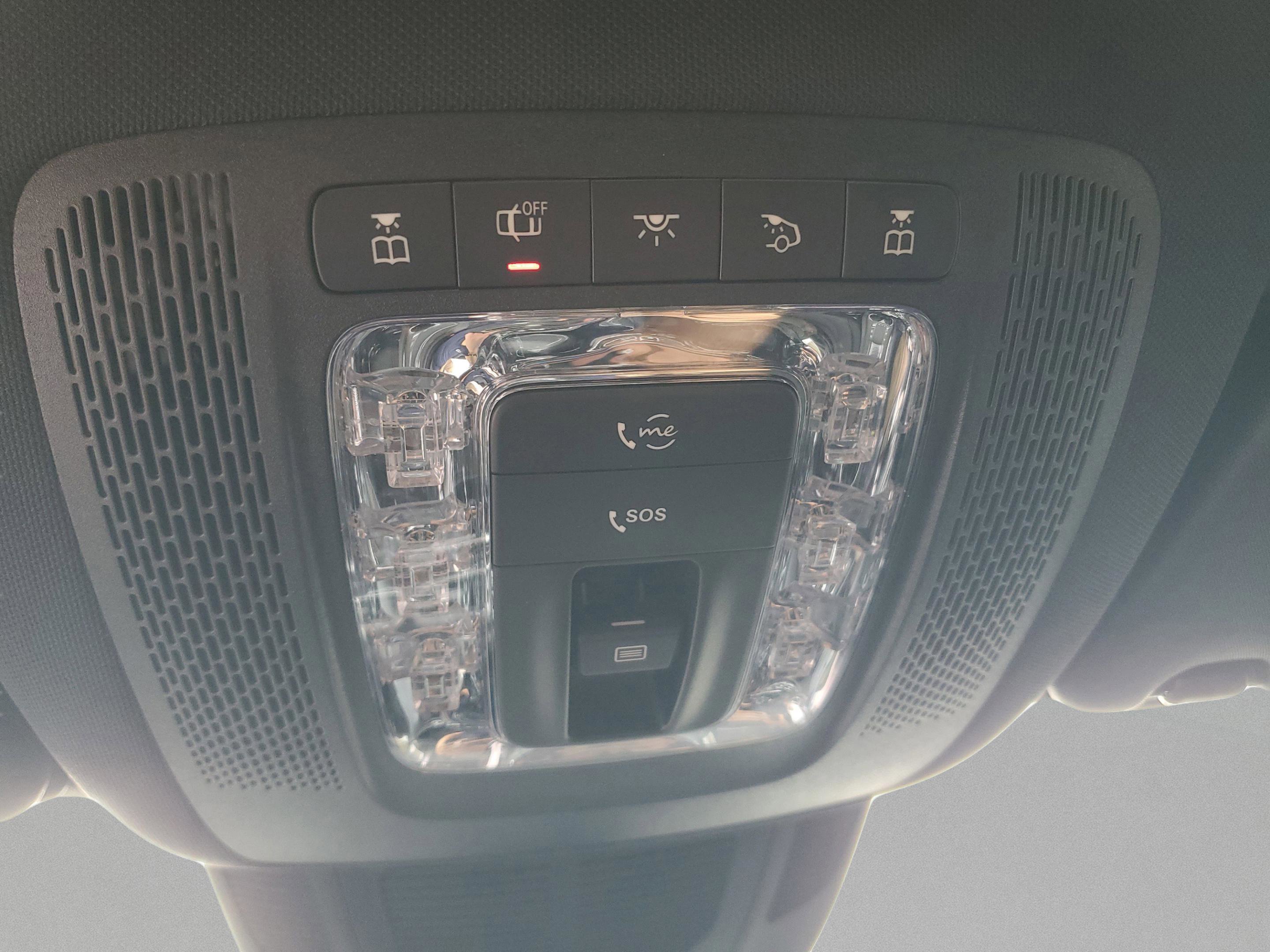 Used 2026 Mercedes-Benz GLS 580 4MATIC image 36