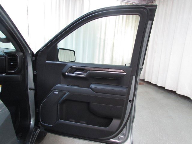 New 2025 Chevrolet Silverado 1500 LTZ w/ LTZ Premium Package image 30