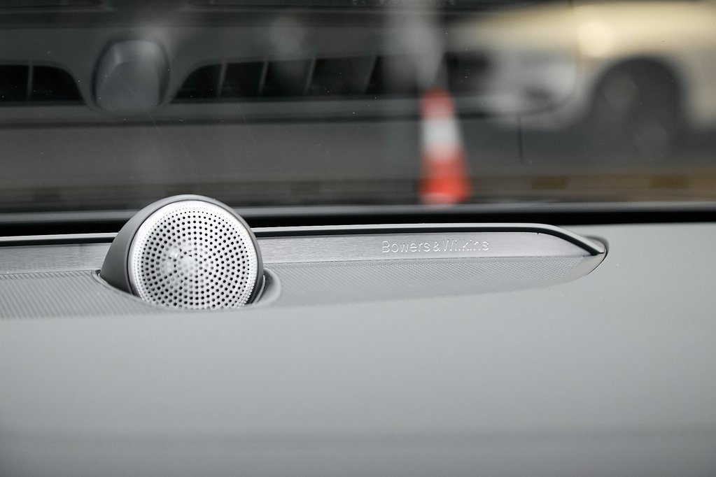 Certified 2024 Volvo V90 B6 Cross Country Ultimate image 33