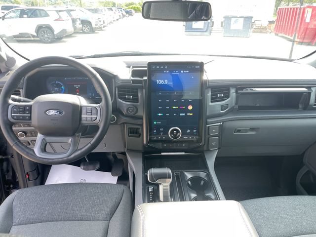 Used 2024 Ford F150 Lightning Flash AWD/4WD image 22