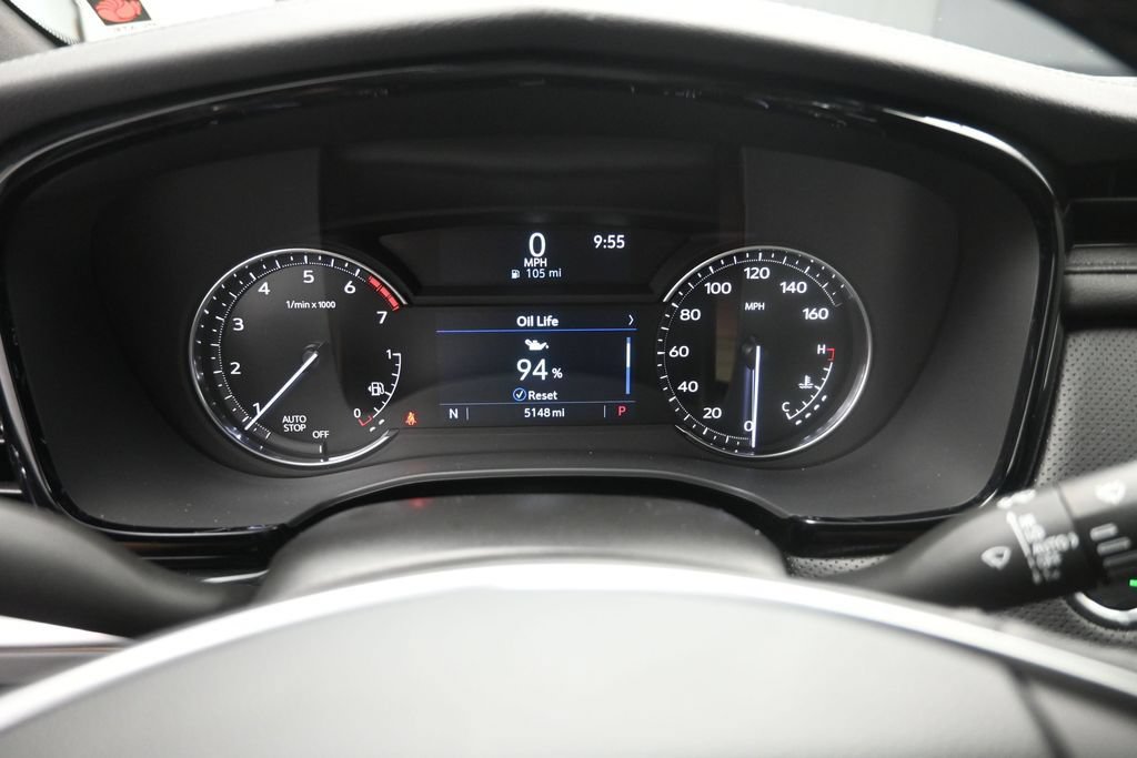 Used 2025 Cadillac XT5 Premium Luxury FWD image 10