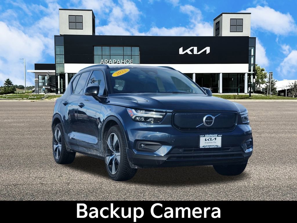 Used 2022 Volvo XC40 P8 Recharge Plus image 2