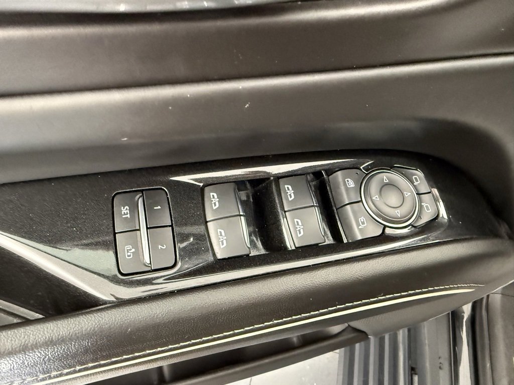 Used 2022 Cadillac Escalade Sport Platinum image 21