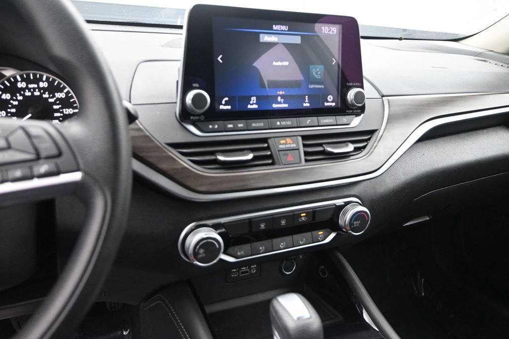 Used 2023 Nissan Altima 2.5 SV FWD image 20