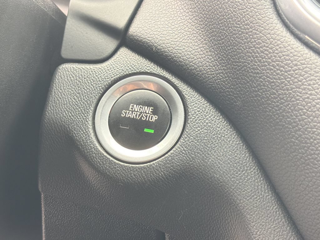 Used 2020 Chevrolet Equinox LT AWD/4WD image 31