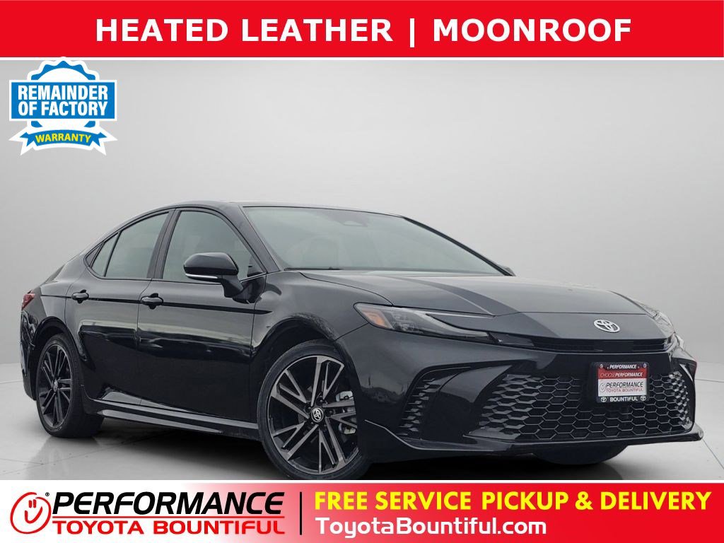 Used 2025 Toyota Camry XSE FWD image 1