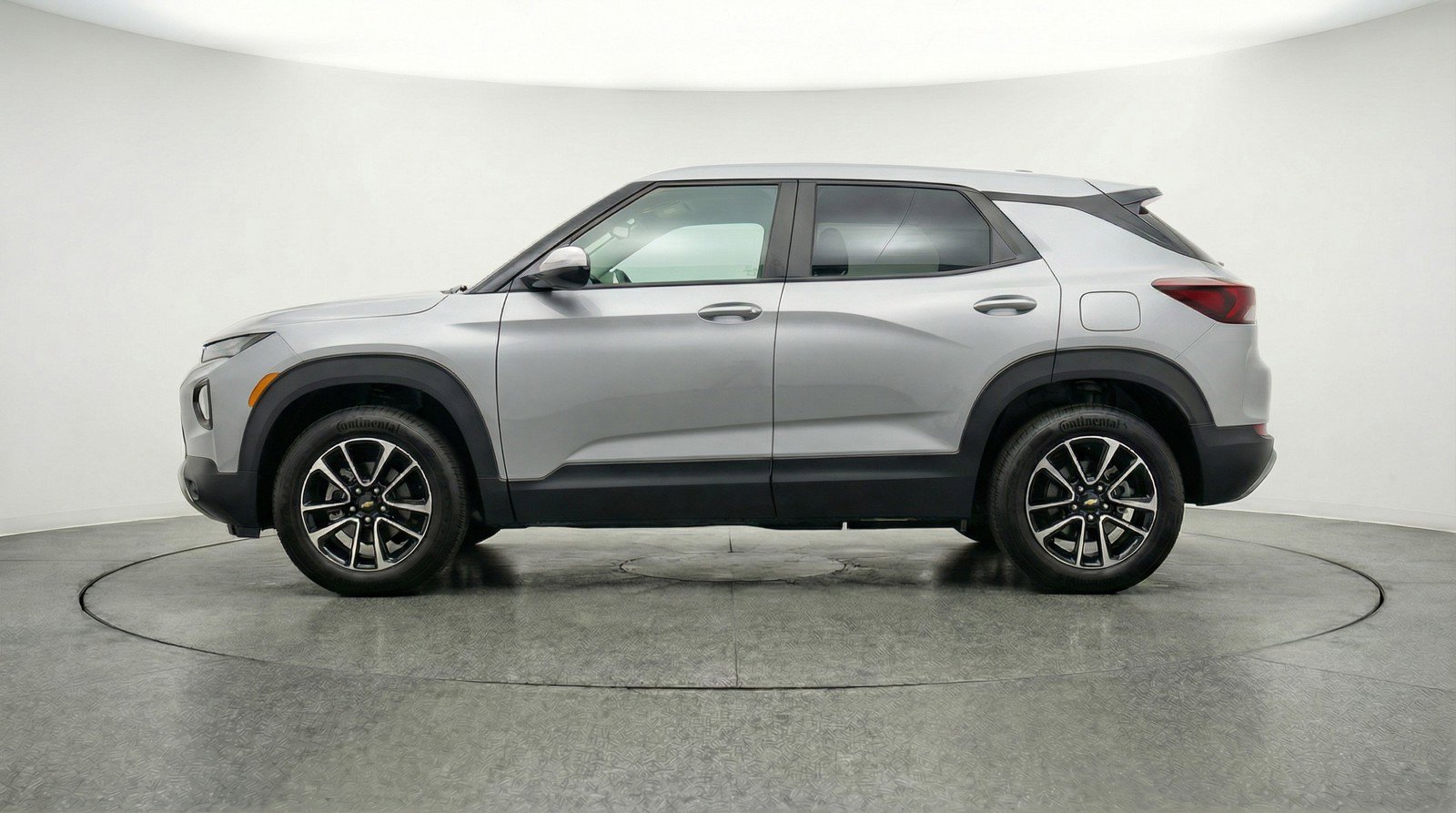 Used 2025 Chevrolet TrailBlazer LT image 5