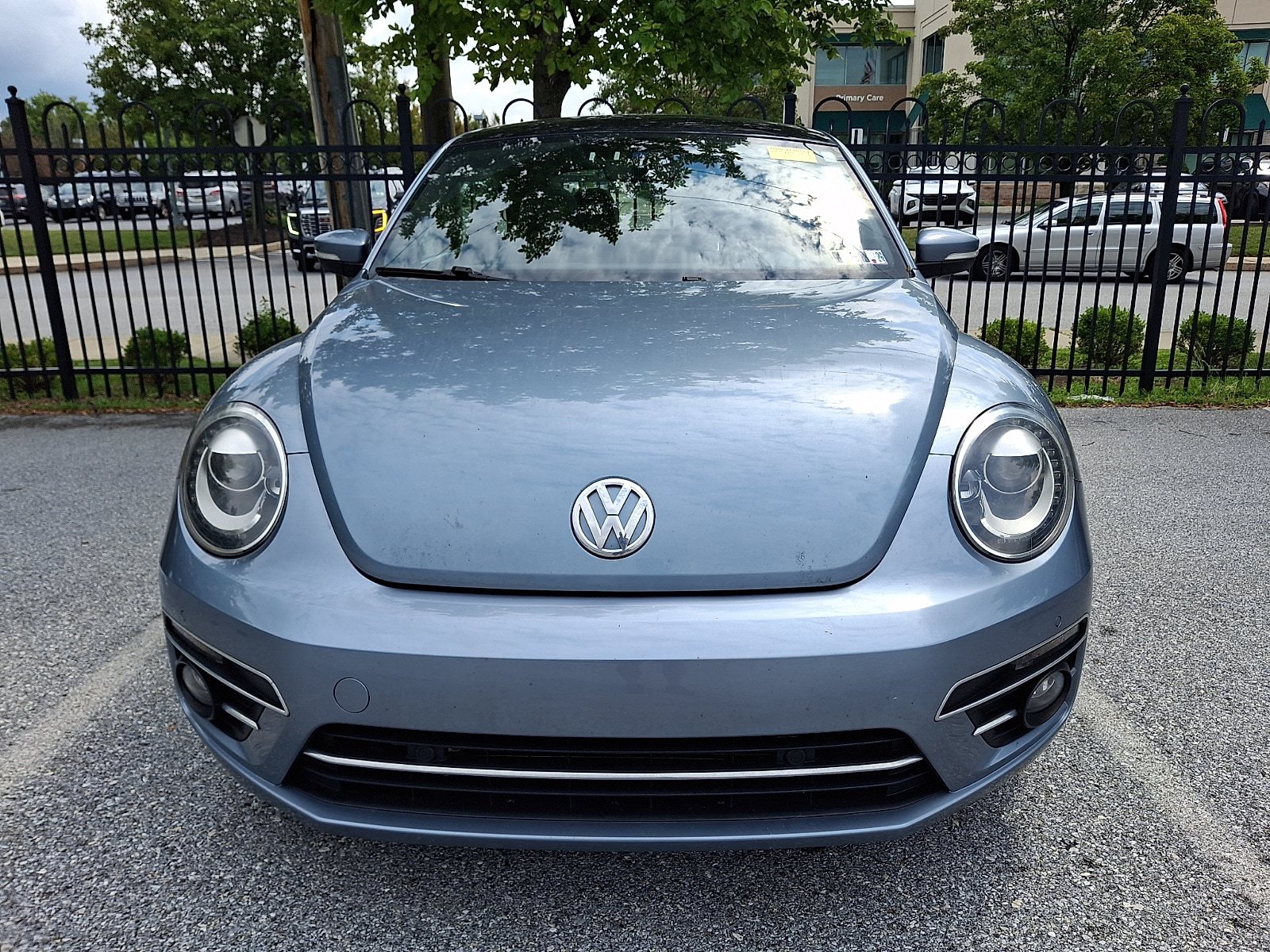 Used 2019 Volkswagen Beetle 2.0T Final Edition SEL FWD image 2
