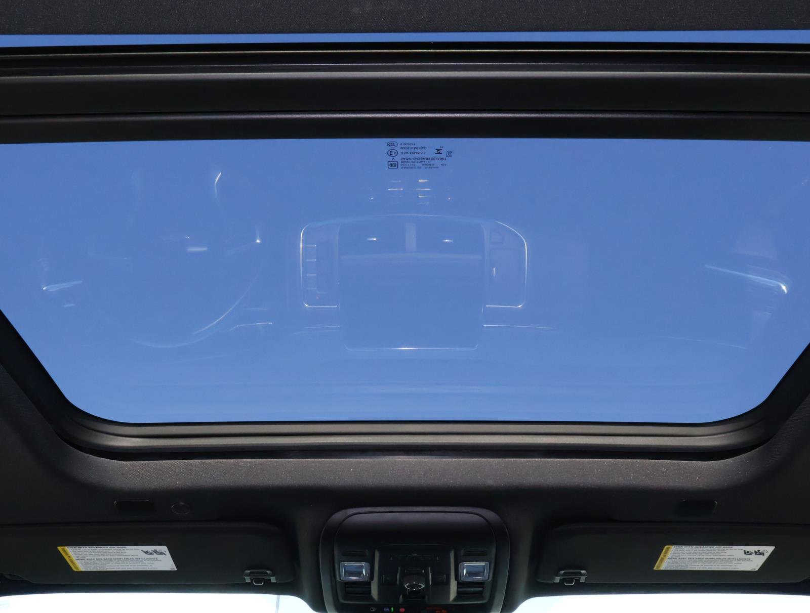 Used 2023 Chevrolet Tahoe Premier RWD image 14