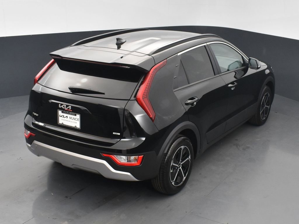 Certified 2025 Kia Niro EX FWD image 47
