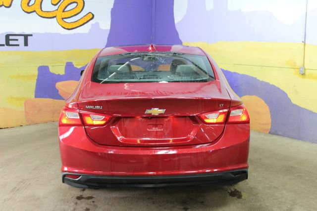 Used 2016 Chevrolet Malibu LT w/ True North Edition FWD image 7