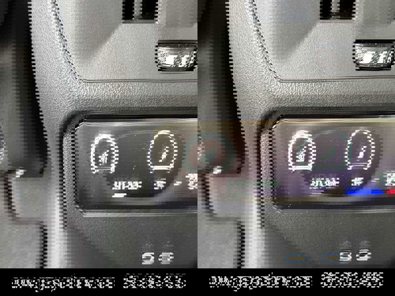 Used 2025 BMW X3 xDrive30i w/ Premium Package image 32