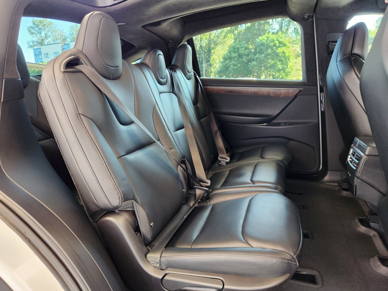 Used 2017 Tesla Model X 100D AWD/4WD image 19