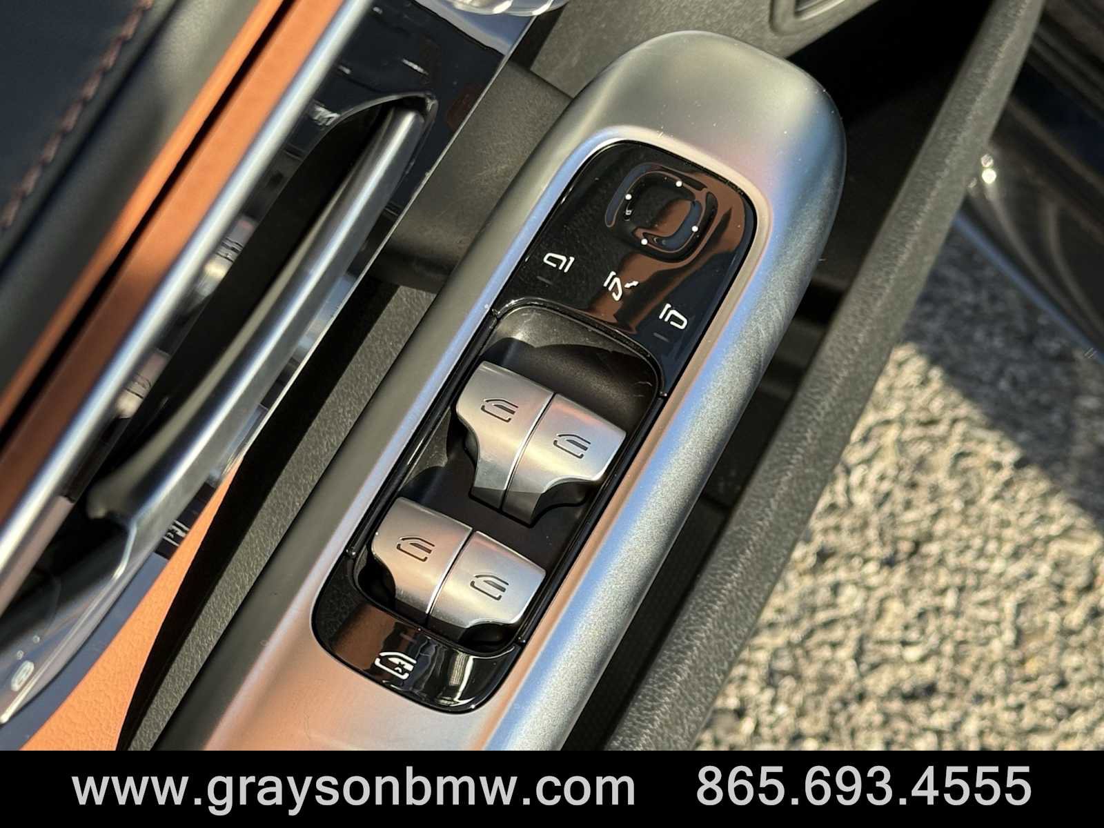 Used 2023 Mercedes-Benz C 300 4MATIC Sedan image 12