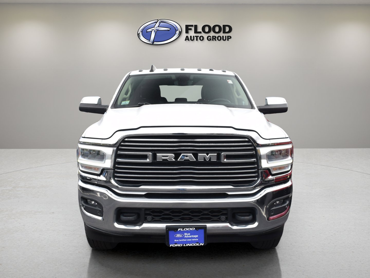 Used 2022 RAM 2500 Laramie w/ Snow Chief Group AWD/4WD image 2
