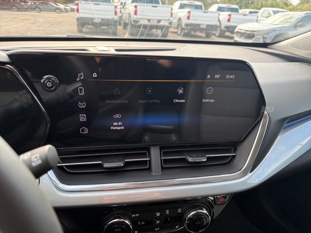 New 2026 Chevrolet Trax LT w/ Driver Confidence Package image 30