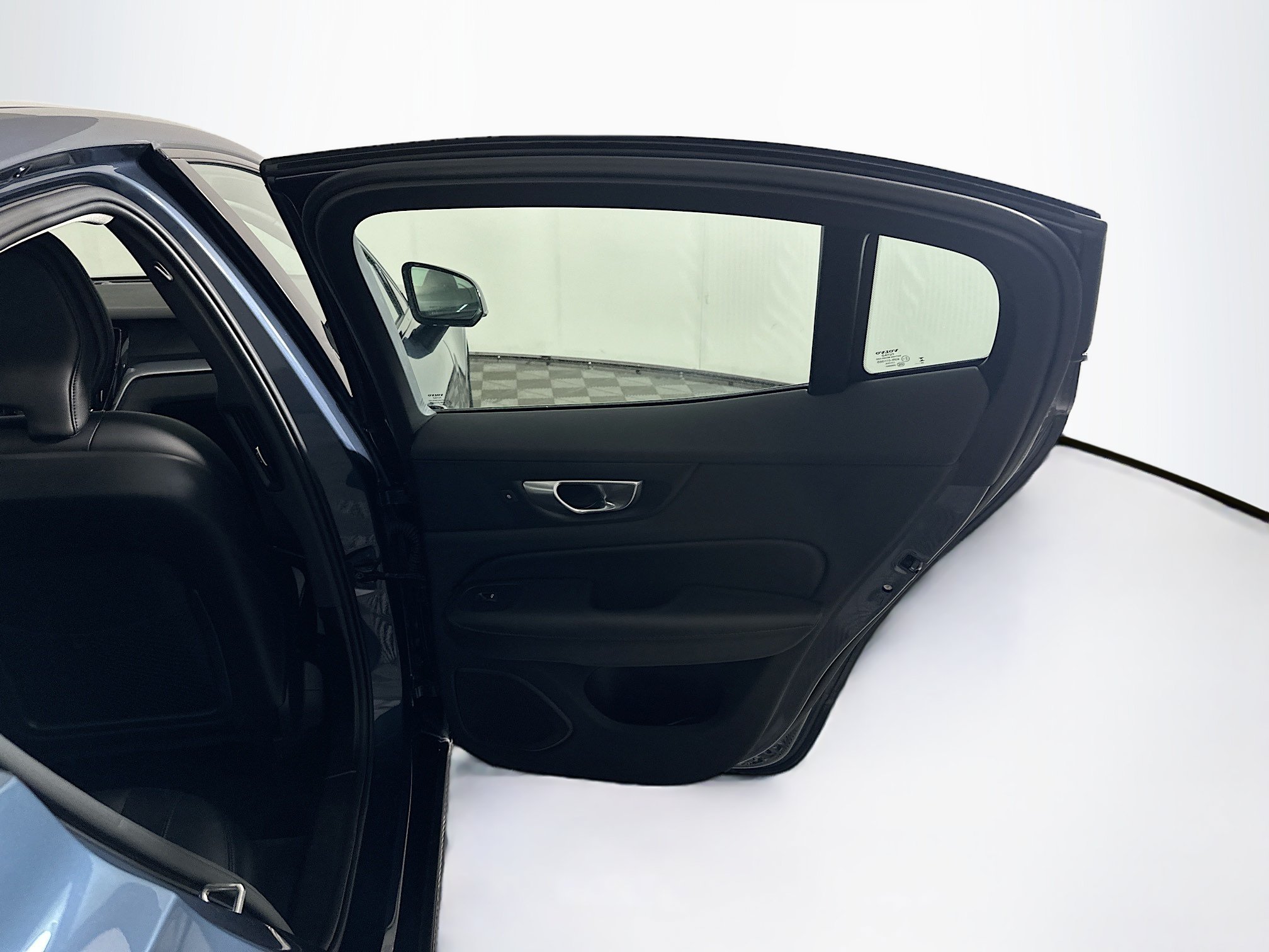 Used 2024 Volvo S60 B5 Core FWD image 32