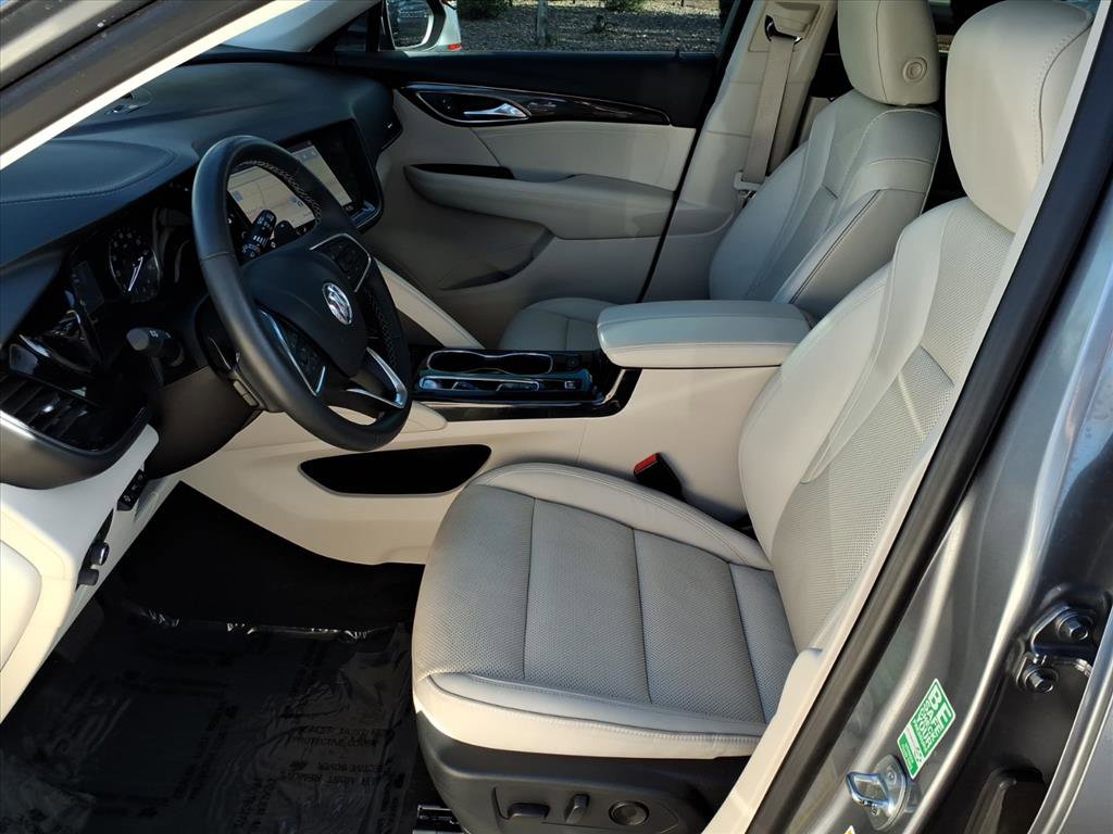 Used 2021 Buick Envision Essence w/ Technology Package I image 15