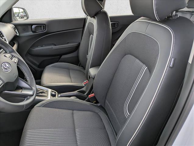 New 2026 Hyundai Venue SEL FWD image 22