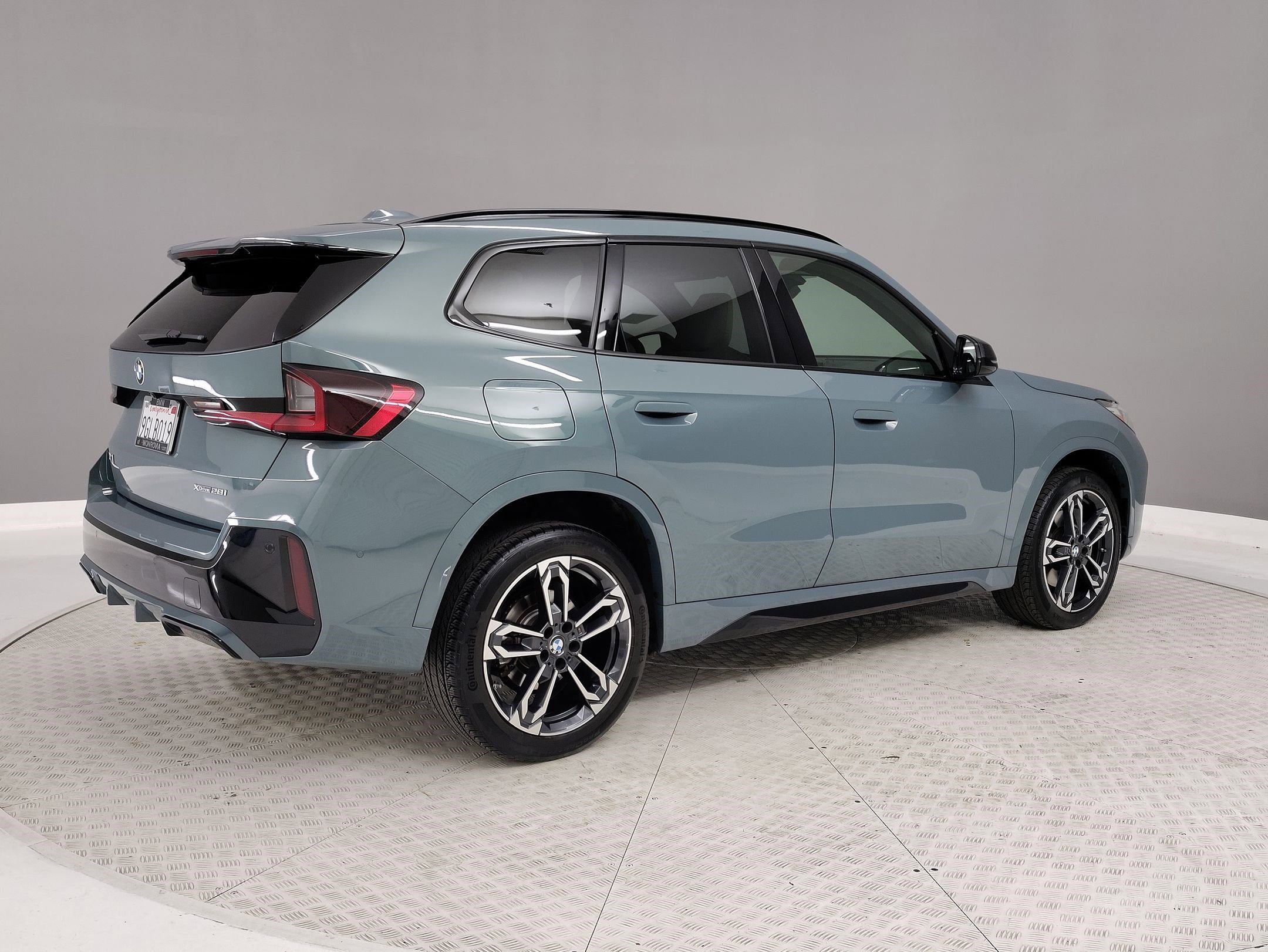 Certified 2023 BMW X1 xDrive28i w/ M Sport Package image 6