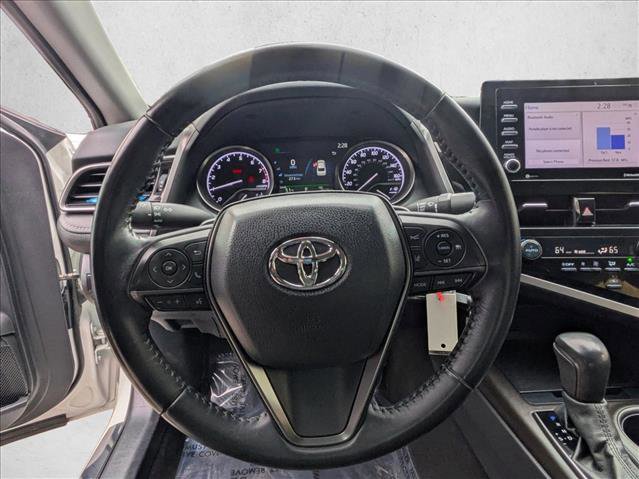 Used 2022 Toyota Camry SE w/ Carpet Mat Package (TMS) AWD/4WD image 19