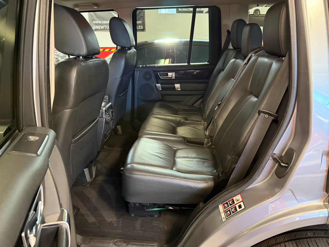 Used 2012 Land Rover LR4 HSE LUX image 30