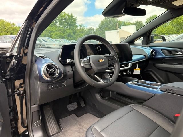 New 2026 Chevrolet Equinox EV LT FWD image 14