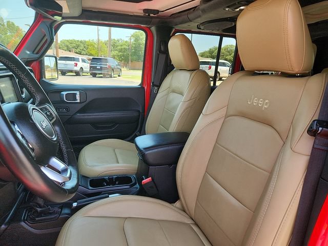 Used 2018 Jeep Wrangler Unlimited Sahara w/ Quick Order Package 24M Moab AWD/4WD image 13