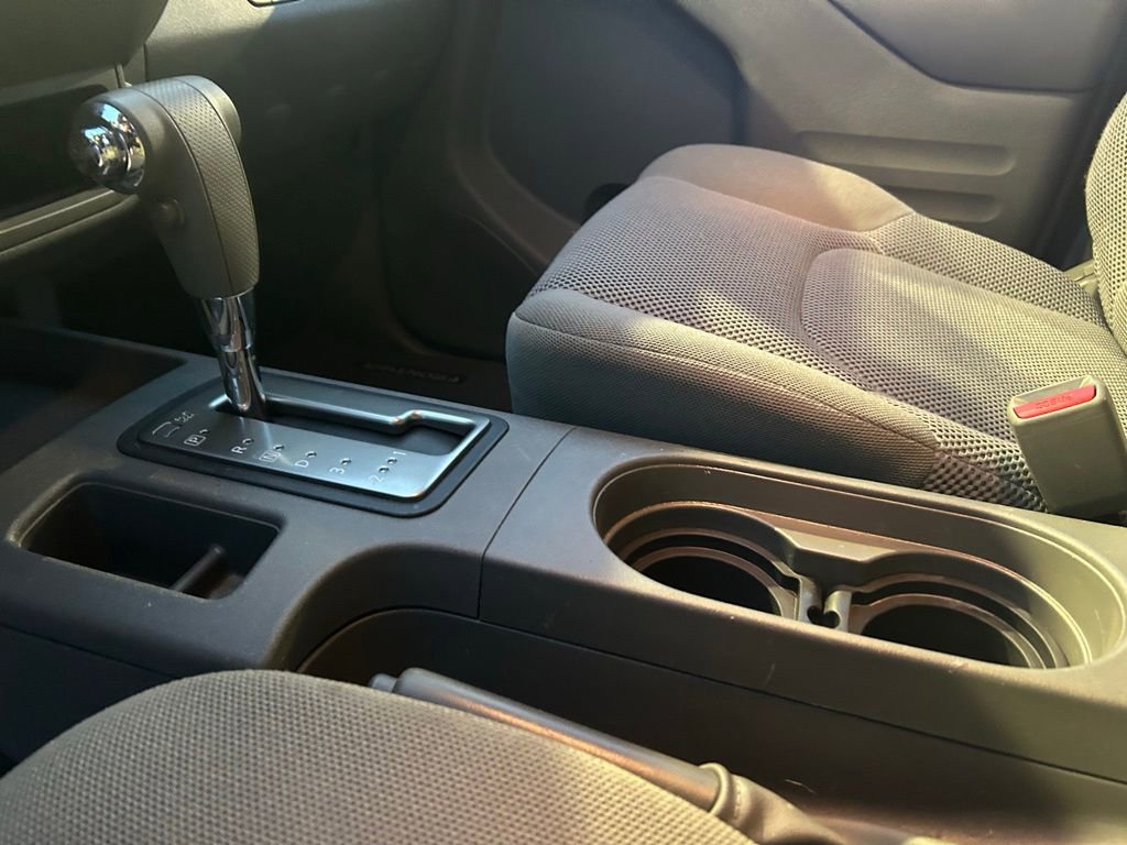 Used 2019 Nissan Frontier SV image 25