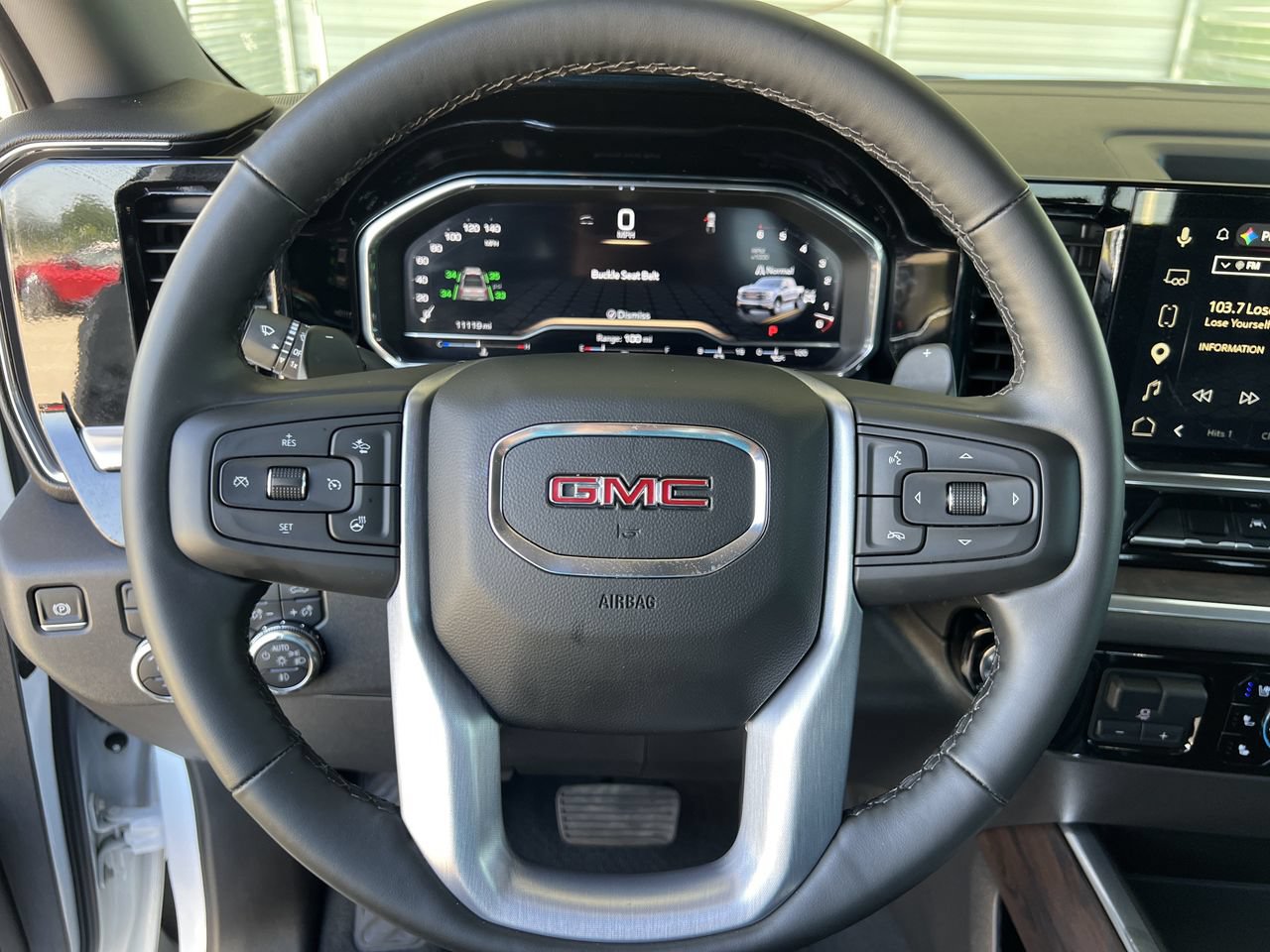 Used 2025 GMC Sierra 1500 SLT AWD/4WD image 11