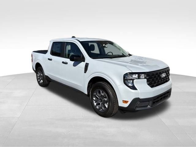 New 2025 Ford Maverick XLT w/ Equipment Group 301A image 4