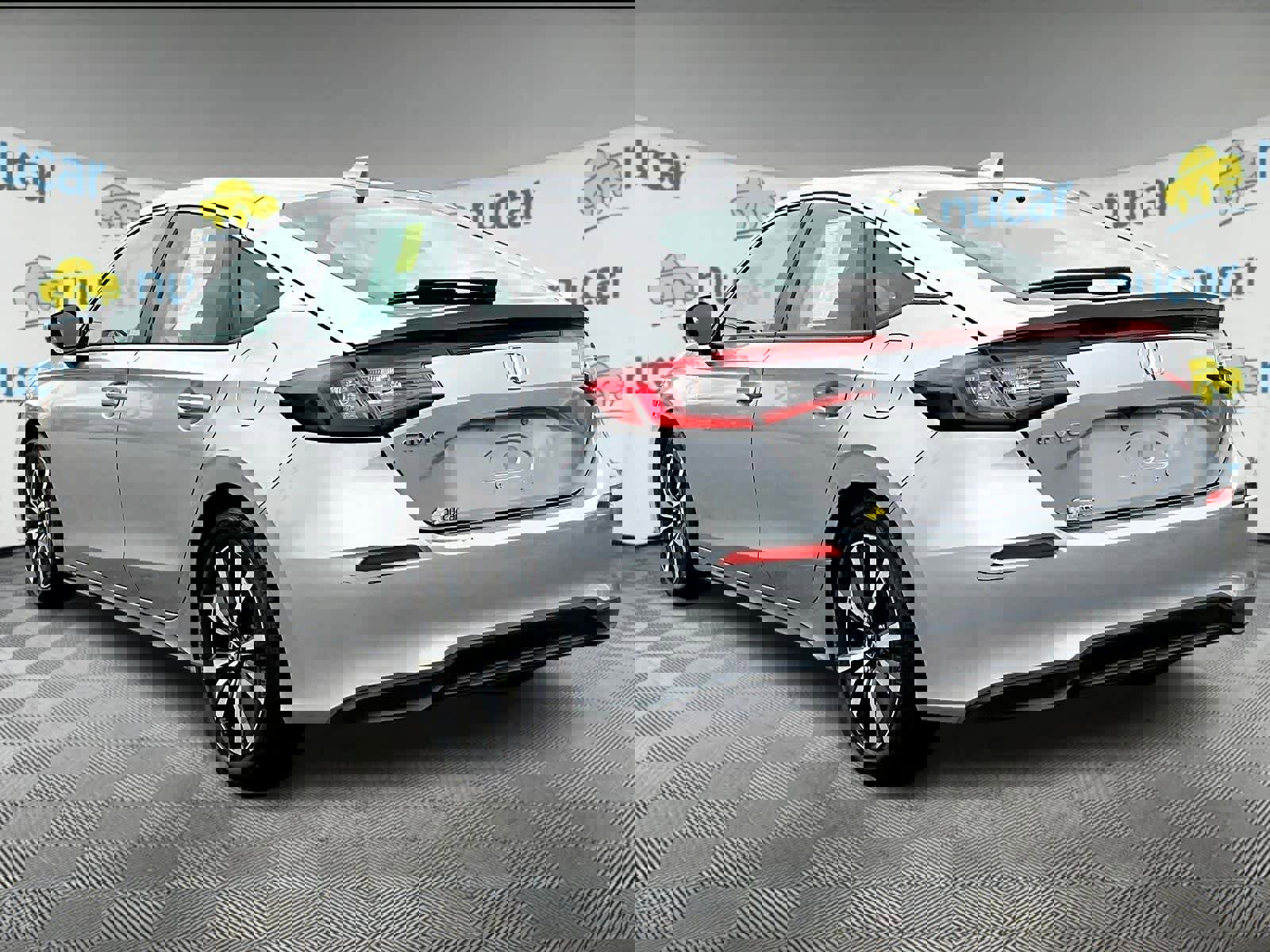 Used 2023 Honda Civic EX-L image 4