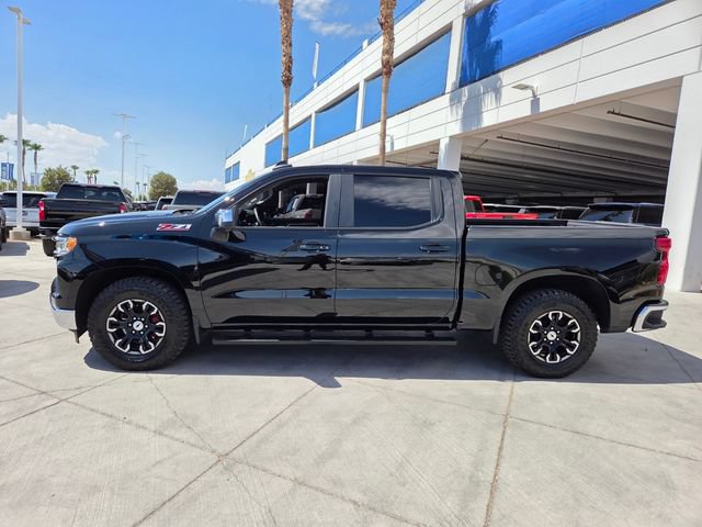 Certified 2025 Chevrolet Silverado 1500 LT AWD/4WD image 3