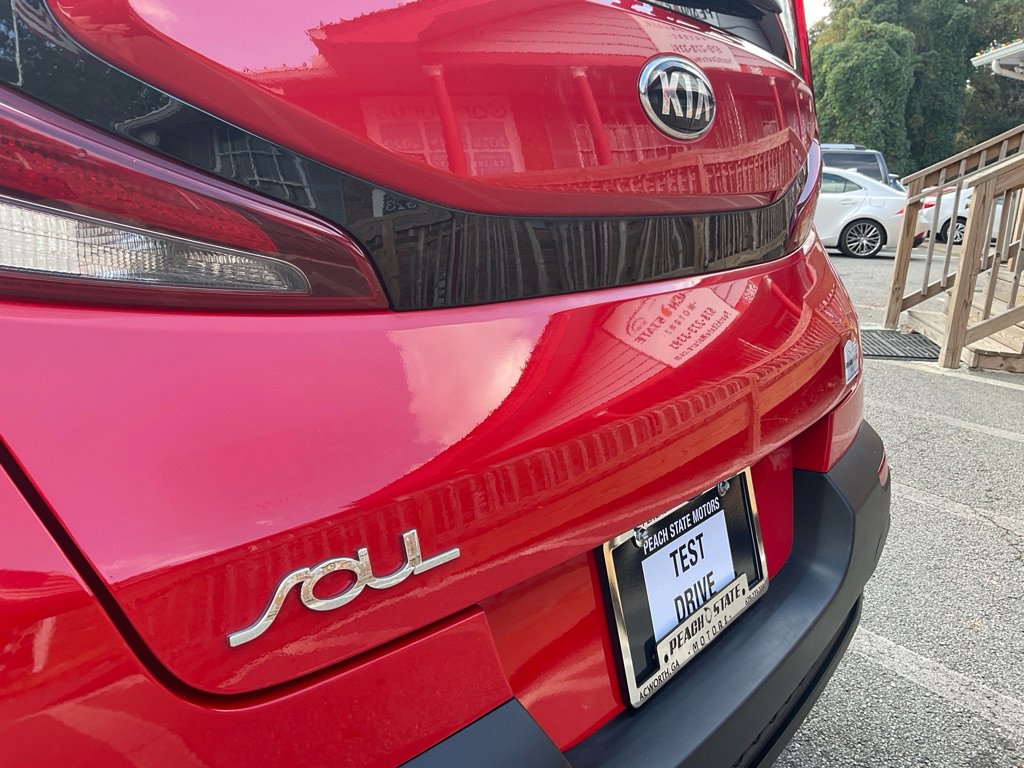 Used 2020 Kia Soul LX image 9