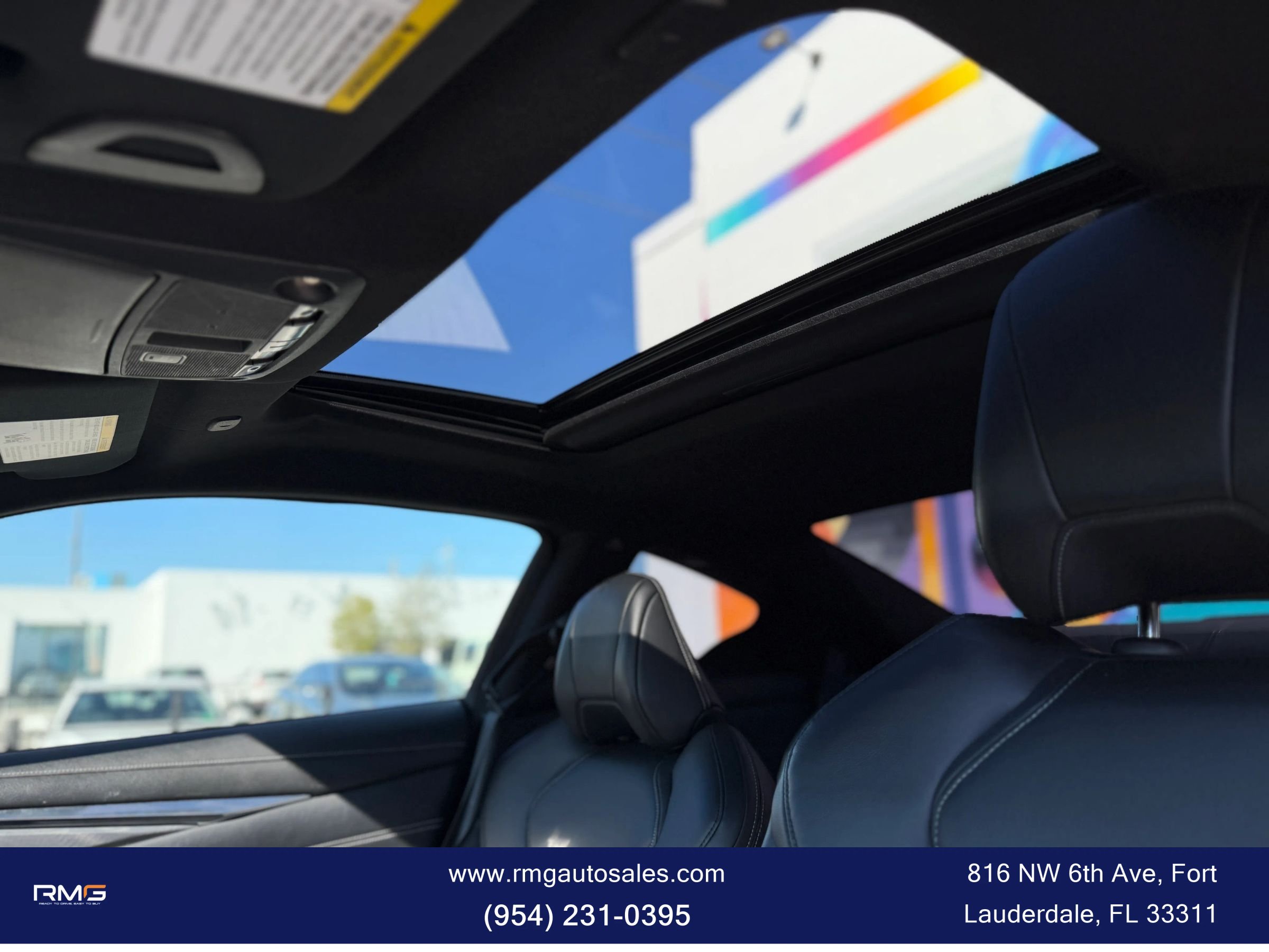 Used 2019 INFINITI Q60 3.0t Luxe w/ Essential Package AWD/4WD image 14