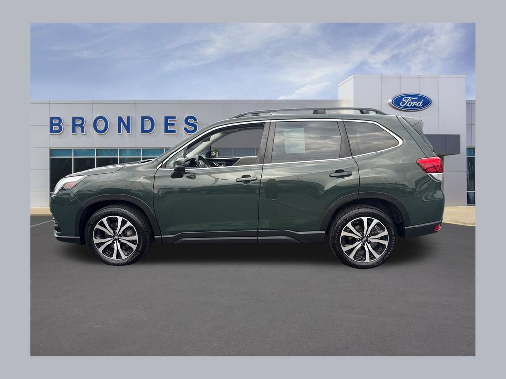 Used 2024 Subaru Forester Limited AWD/4WD image 1