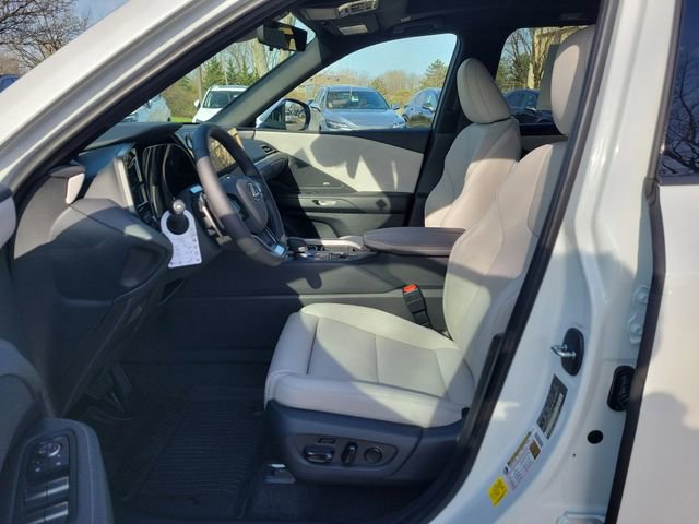 New 2026 Lexus TX 350 AWD image 16