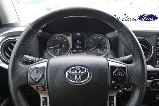 Used 2023 Toyota Tacoma SR5 w/ Technology Package AWD/4WD image 18