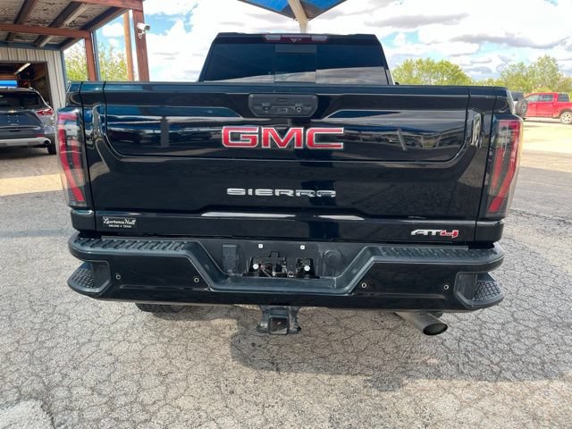 Used 2024 GMC Sierra 2500 AT4 w/ AT4 Premium Plus Package AWD/4WD image 7