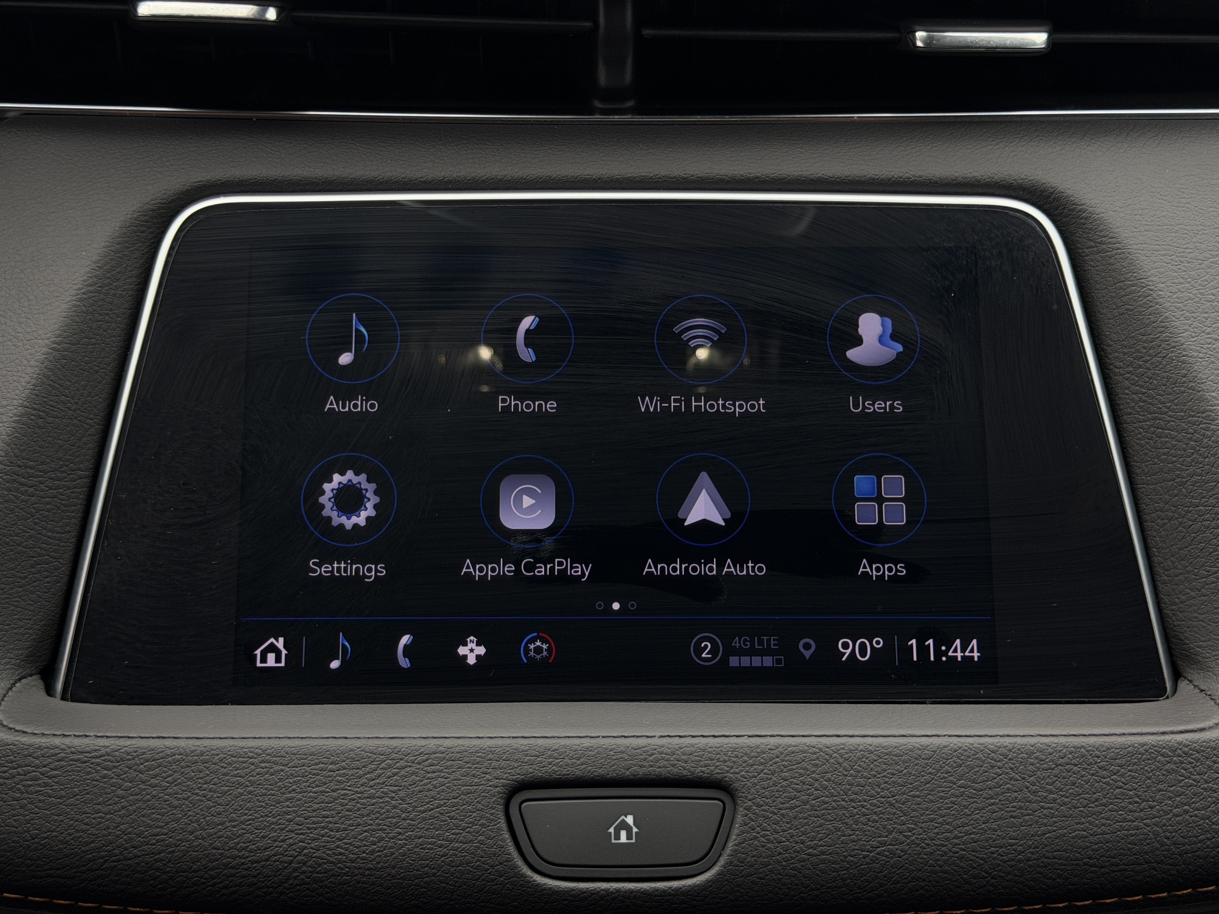 Certified 2022 Cadillac XT4 Sport w/ Comfort Package FWD image 25