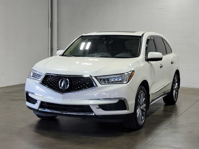 Used 2017 Acura MDX w/ Technology Package FWD image 2