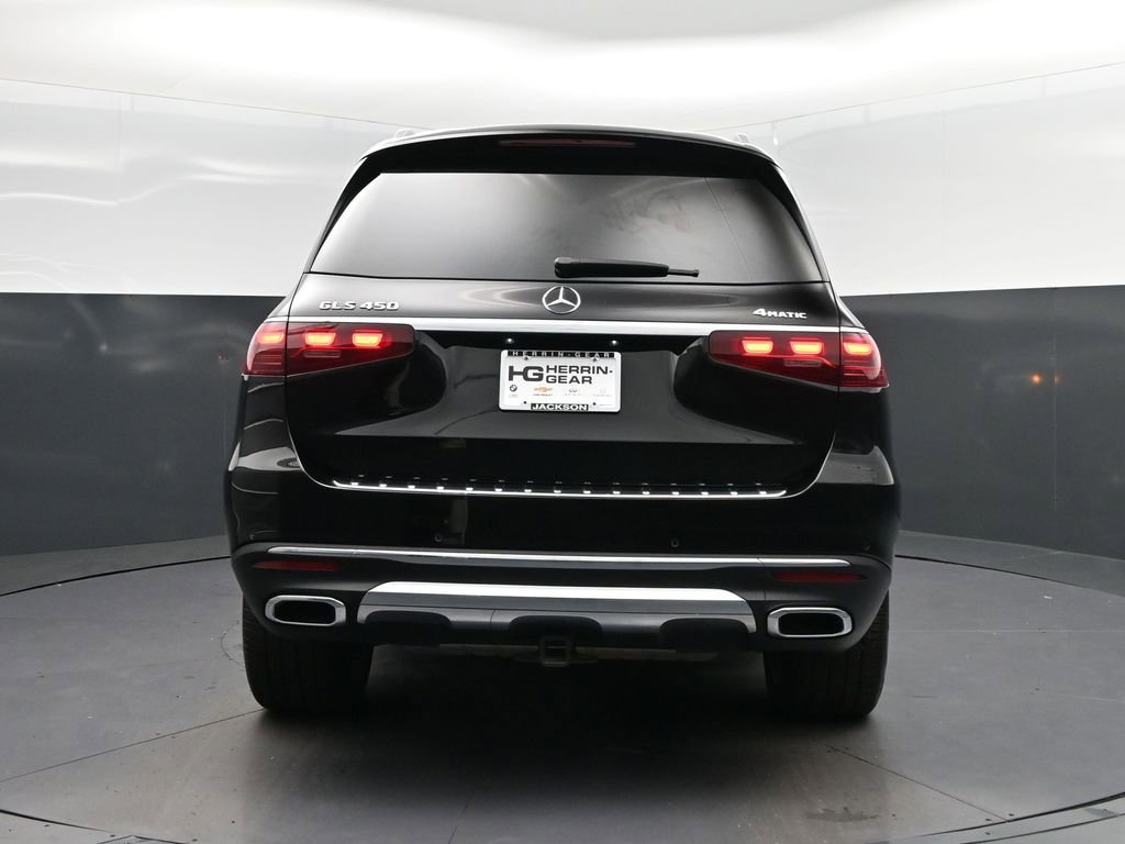 Used 2025 Mercedes-Benz GLS 450 4MATIC image 6