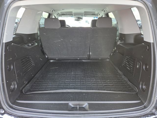 Used 2018 Chevrolet Tahoe LS w/ Enhanced Driver Alert Package image 20