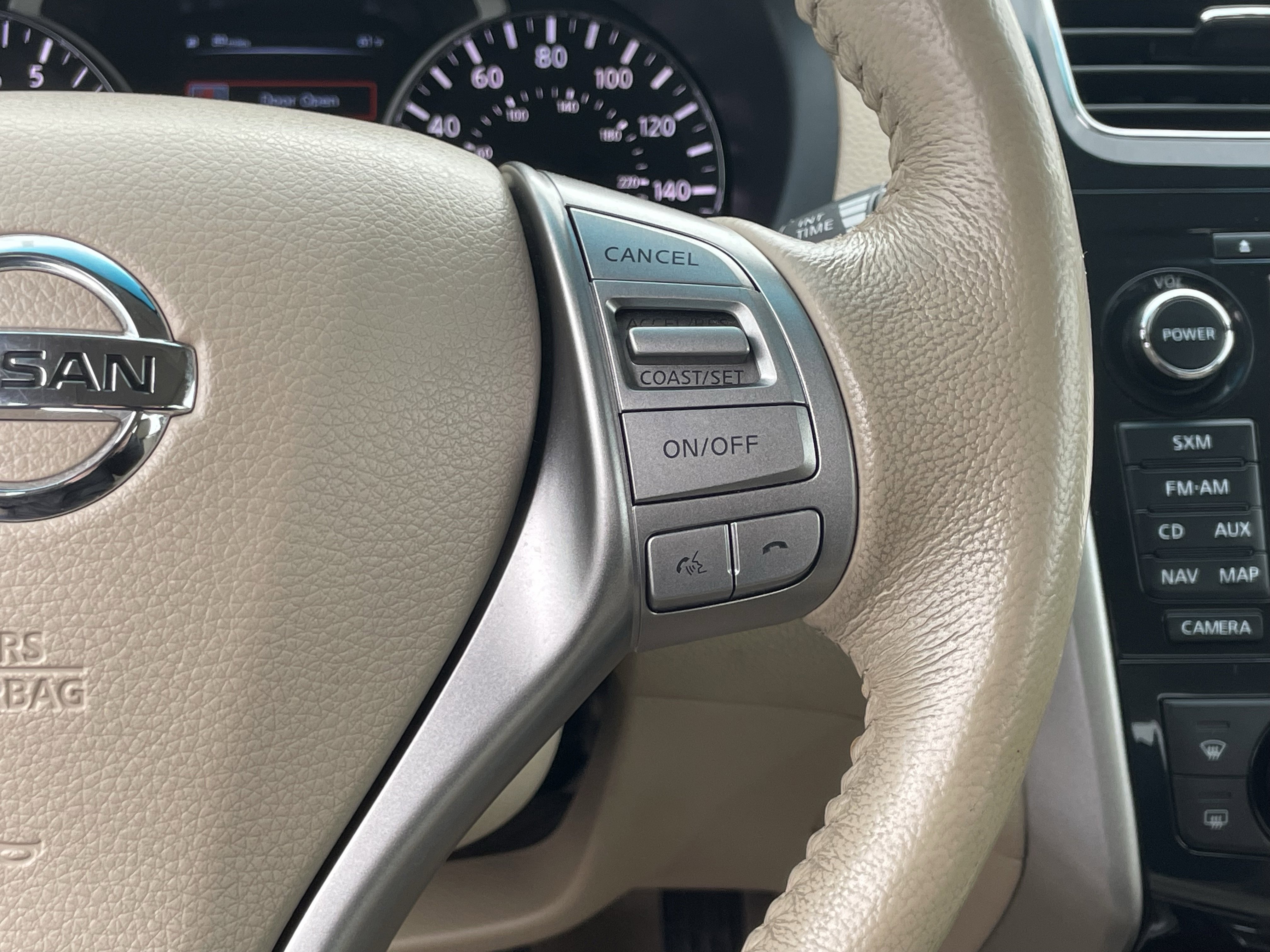 Used 2014 Nissan Altima 2.5 SL w/ Technology Package image 19